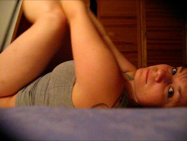 Hochimins Porno Video: Gefess*lt ohne Kondom zum Abspri**en benutzt